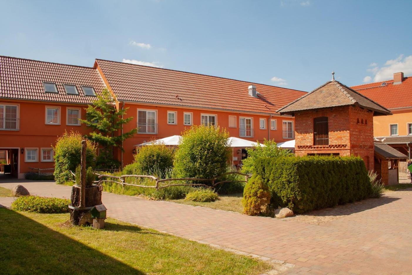 Project June - Ehemals Landgasthof Jueterbog Exterior foto
